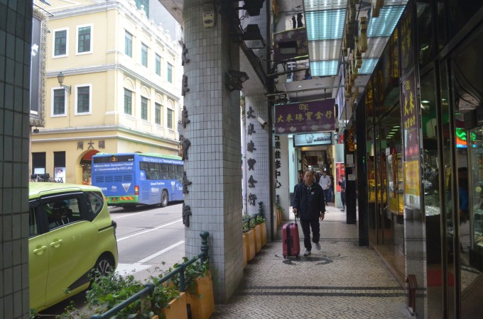 6合宝典就是彩库宝典吗以及澳门大三巴三码开奖结果最新动态解答、专家解读解释与落实​规避不实诱导