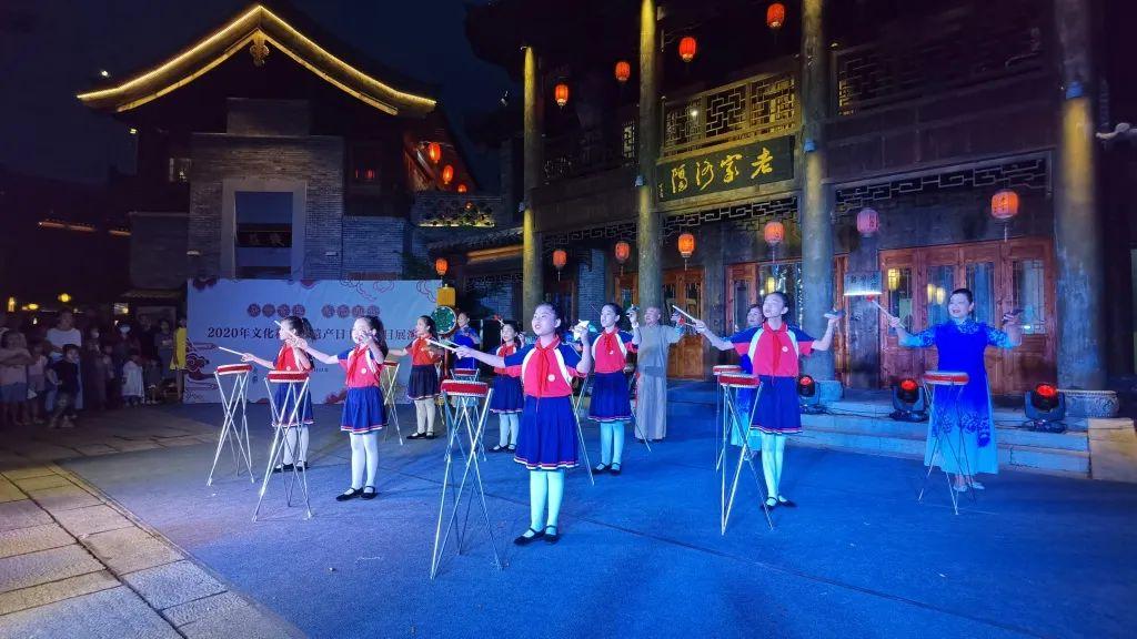 新澳门天天精准大全谜语Ai奥香港的、广东二八站免费资料解释与落实、专家解析解释与落实 新澳门天天精准大全谜语Ai奥香港的、广东二八站免费资料解释与落实、专家解析解释与落实